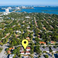 Apartamento a la renta en 7500 NE 6th Ct # 14, Miami FL 33138