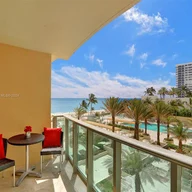 Apartamento a la venta en 2501 S Ocean Dr # 415, Hollywood FL 33019