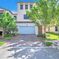 Casa a la venta en 137 NW 209th LN, Pembroke Pines FL 33029