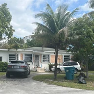 Casa a la venta en 151 NW 146th St, Miami FL 33168