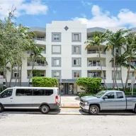 Apartamento a la venta en 1401 Bay Rd # 504, Miami Beach FL 33139