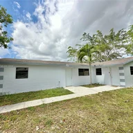 Casa a la renta en 3645 NW 187th St, Miami Gardens FL 33056