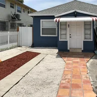 Casa a la venta en 27 SW 55 Ave Rd, Miami FL 33134