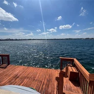 Casa a la venta en 14749 SW 132nd Pl, Miami FL 33186