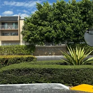 Apartamento a la venta en 7787 SW 86th St # 212, Miami FL 33143