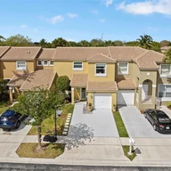 Casa a la venta en 1270 NW 154th Ln, Pembroke Pines FL 33028