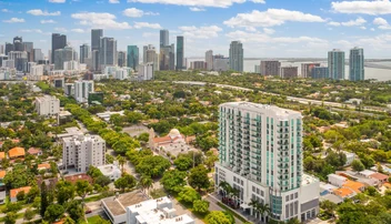 Compra de viviendas en Miami por extranjeros en 2025