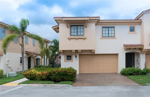 4767 Preserve St, Coconut Creek FL 33073