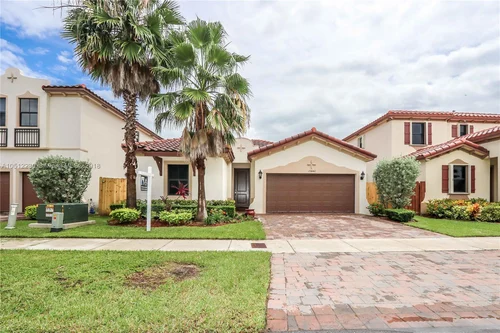 15442 SW 176th Ter, Miami FL 33187