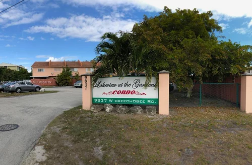 8249 NW 99th St # 5, Hialeah Gardens FL 33016