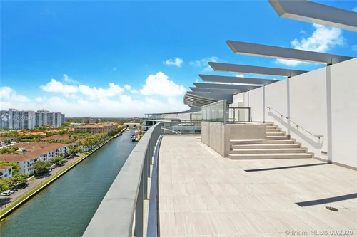 3300 NE 188th St, Aventura FL 33180