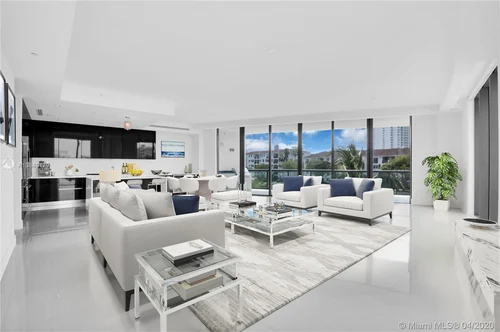 3250 NE 188th St # 201, Aventura FL 33180