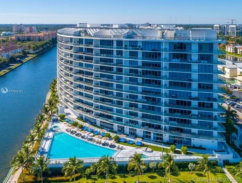 3300 NE 188th St, Aventura FL 33180