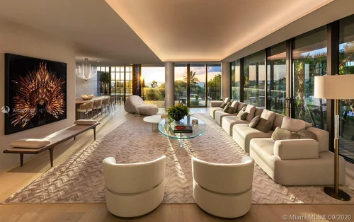 8955 Collins # 202, Miami Beach FL 33154