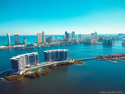 3250 NE 188th St # 206, Aventura FL 33180