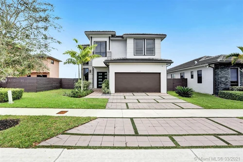 13639 SW 158th Pl, Miami FL 33196