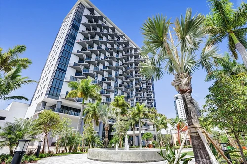 5252 NW 85th Ave # 708, Doral FL 33166