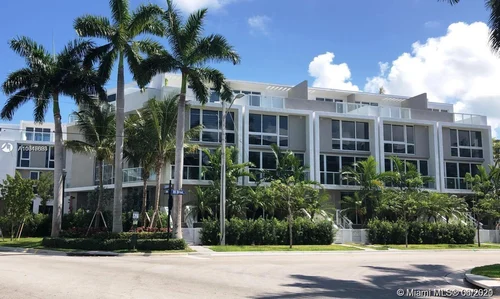 1000 99th St # 1, Bay Harbor Islands FL 33154