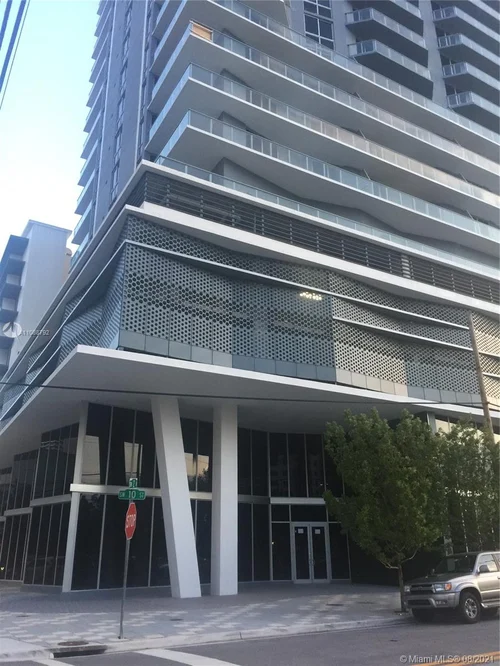 1010 SW 2nd Ave # 1705, Miami FL 33130