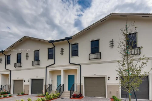 1100 SW 7 CT, Florida City FL 33034