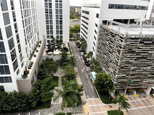 2960 NE 207th St # 904, Aventura FL 33180