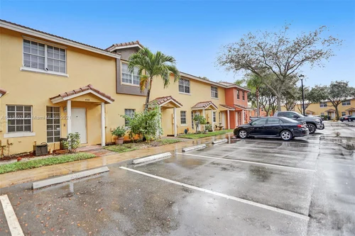 4360 NW 69th Ter # 4360, Lauderhill FL 33319