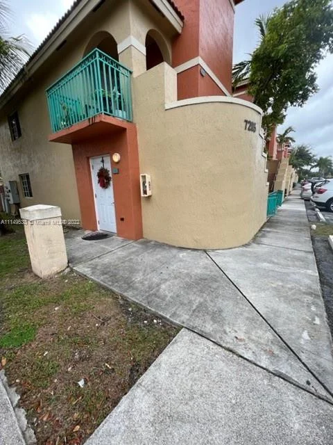 7205 NW 173rd Dr # 601, Hialeah FL 33015