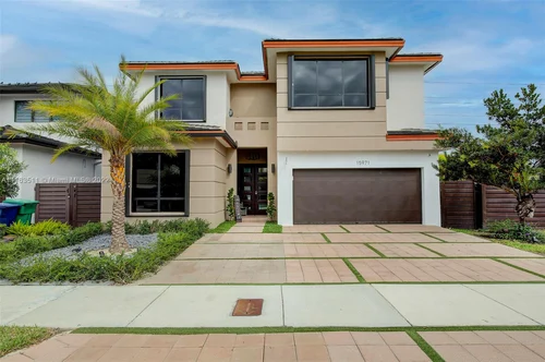 15971 SW 136TH TER, Miami FL 33196