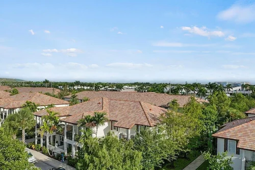 4770 Acadian Trl, Coconut Creek FL 33073