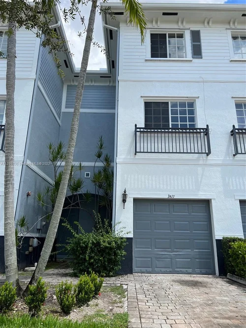 3517 NW 14th Ct, Lauderhill FL 33311