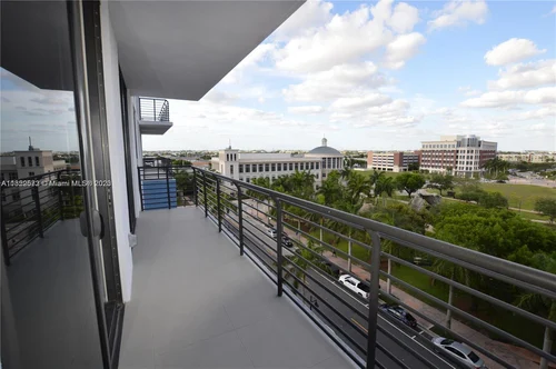 5350 NW 84th Ave # 611, Doral FL 33166