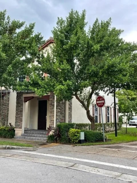 9570 SW 168th Ave # 0, Miami FL 33196