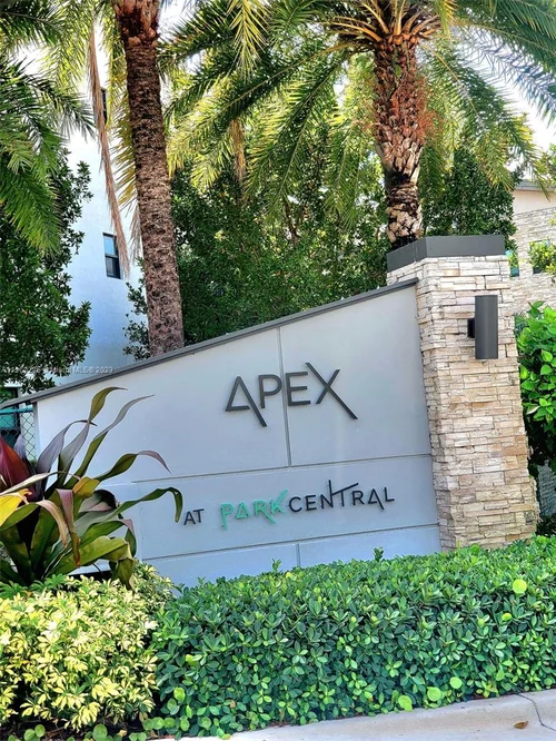 8015 NW 104th Ave # 7, Doral FL 33178