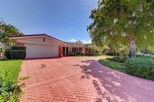 3218 NE 38th St, Fort Lauderdale FL 33308