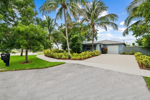 5167 NE 15th Ave, Pompano Beach FL 33064