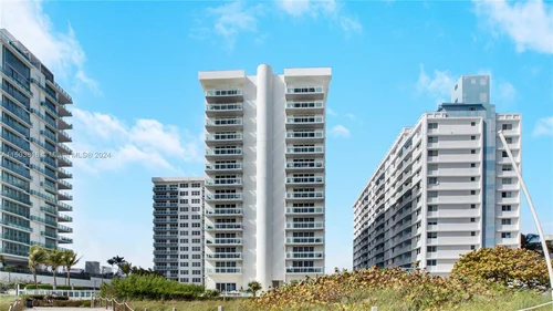 6917 Collins Ave # 705, Miami Beach FL 33141