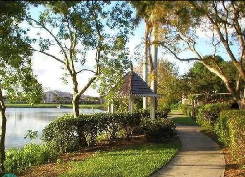 2303 N Congress Ave # 14, Boynton Beach FL 33426