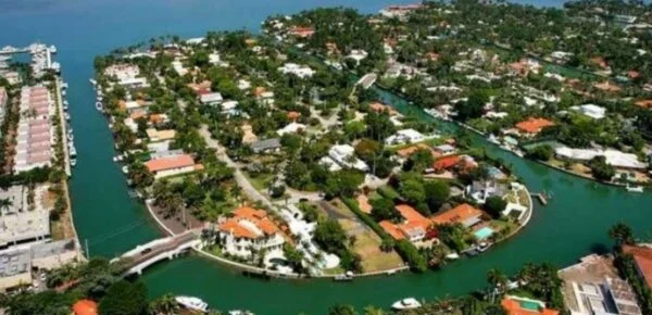 Conoce los barrios de Miami Beach en las islas.