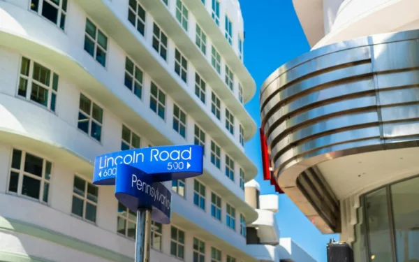 Lincoln Road