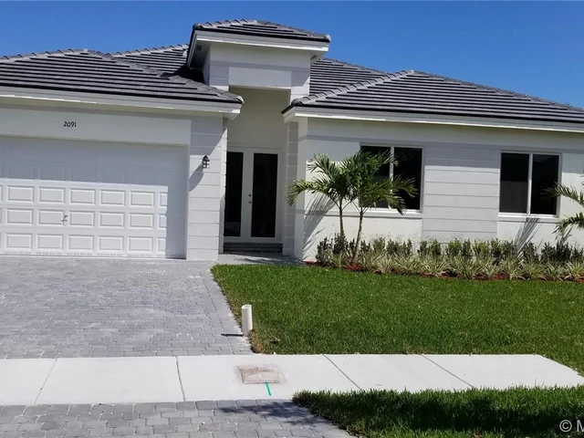 2091 SW 156th Ave, Miami FL 33185