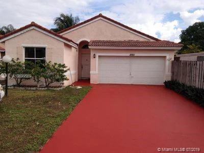 18851 NW 56th Ct, Miami Gardens FL 33055