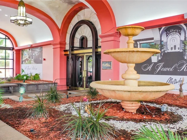 5225 Collins Ave # 1417, Miami Beach FL 33140