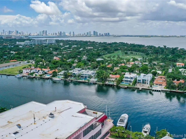 5225 Collins Ave # 1417, Miami Beach FL 33140