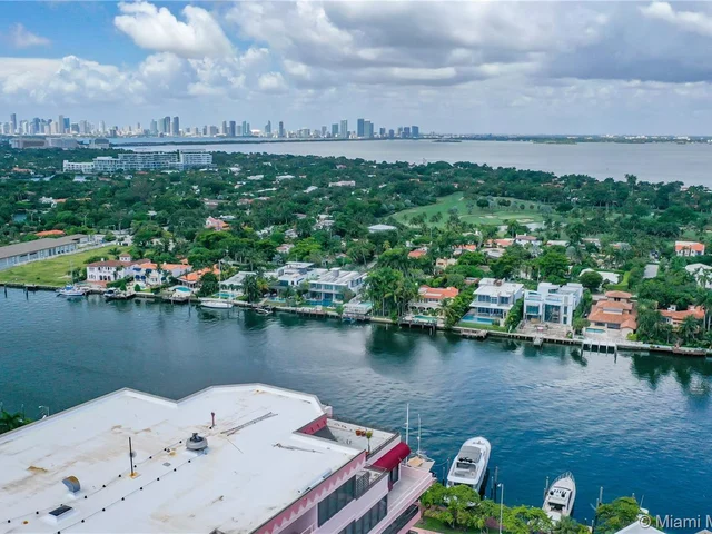 5225 Collins Ave # 1417, Miami Beach FL 33140