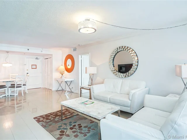 5225 Collins Ave # 1417, Miami Beach FL 33140