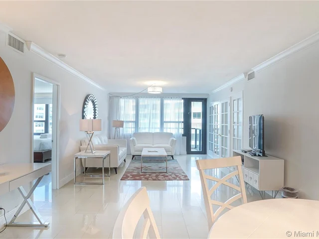 5225 Collins Ave # 1417, Miami Beach FL 33140