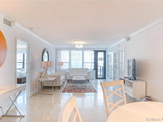 5225 Collins Ave # 1417, Miami Beach FL 33140