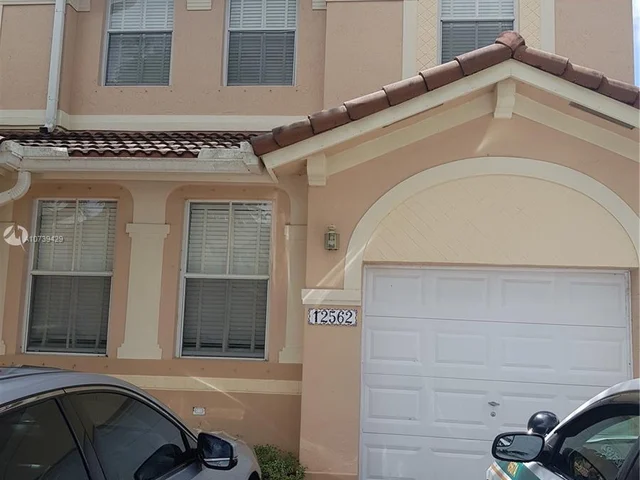 12562 SW 124 Terrace, Kendall FL 33186