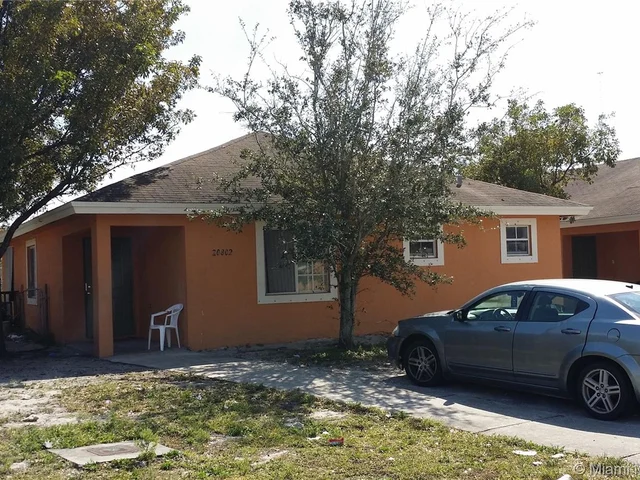 20814 NW 41st Ave Rd, Miami Gardens FL 33055