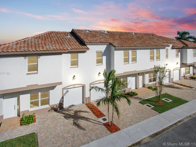 2802 SW 145th Ct # 2802, Miami FL 33175